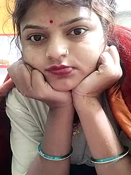 Snapshot of Hot_mirchjii chatting on 11-10-25, 12:09 Hot mirchjii online show from 11-10-25, 12:09