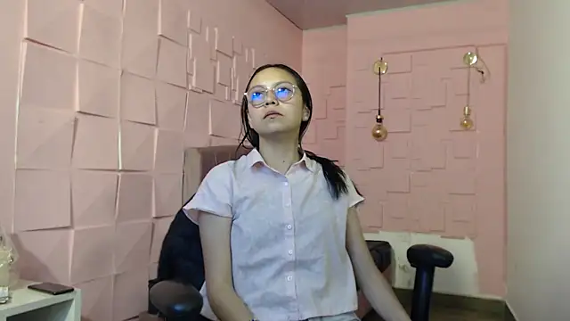 katalina07 1 online show from 12-01-25, 02:00