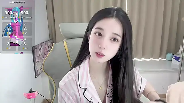 Snapshot of OiOi-666 chatting on 04-23-26, 02:35 OiOi-666 online show from 04-23-26, 02:35