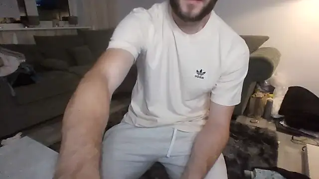 Snapshot of MasterJakeJohns chatting on 09-16-25, 09:16 MasterJakeJohns online show from 09-16-25, 09:16