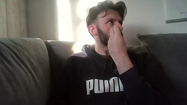 Snapshot of MasterJakeJohns chatting on 12-14-25, 02:00 MasterJakeJohns online show from 12-14-25, 02:00