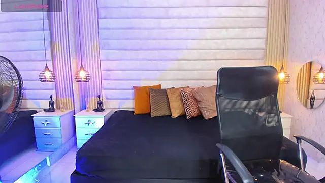 Snapshot of keytinthomson_ chatting on 02-20-26, 08:09 keytinthomson online show from 02-20-26, 08:09