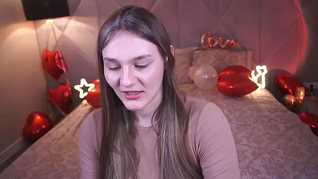 DiamondGoldie online show from 02-08-26, 08:23