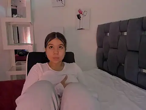 MafeStar777 online show from 03-12-26, 03:29