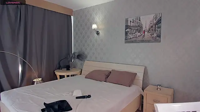 EditaBand online show from 04-25-26, 01:41