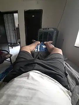 Yourslovingdick online show from 04-20-26, 06:16