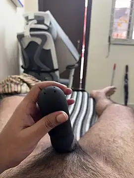 Yourslovingdick online show from 07-28-26, 10:21