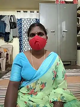 Snapshot of Nrl69 chatting on 10-16-25, 03:35 Nrl69 online show from 10-16-25, 03:35