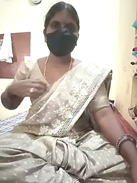 Snapshot of Nrl69 chatting on 11-25-25, 05:29 Nrl69 online show from 11-25-25, 05:29