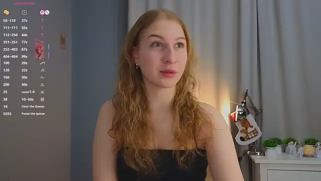 Snapshot of LorettaGladman chatting on 01-08-26, 04:04 LorettaGladman online show from 01-08-26, 04:04