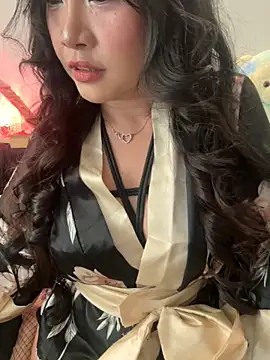 Snapshot of jinawaves chatting on 10-28-25, 07:56 jinawaves online show from 10-28-25, 07:56