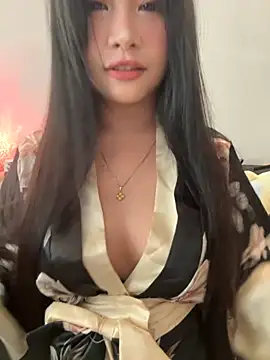 Snapshot of jinawaves chatting on 11-07-25, 07:41 jinawaves online show from 11-07-25, 07:41