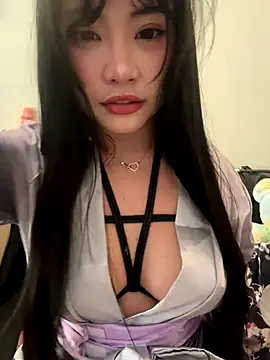 Snapshot of jinawaves chatting on 11-20-25, 08:14 jinawaves online show from 11-20-25, 08:14