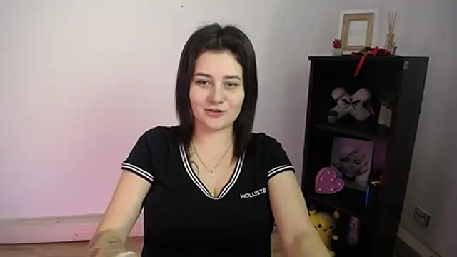Snapshot of Katrin_kiss_ chatting on 11-24-25, 01:33 Katrin kiss online show from 11-24-25, 01:33