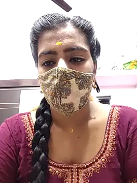 Snapshot of Tamil-Meenu12 chatting on 09-15-25, 07:19 Tamil-Meenu12 online show from 09-15-25, 07:19