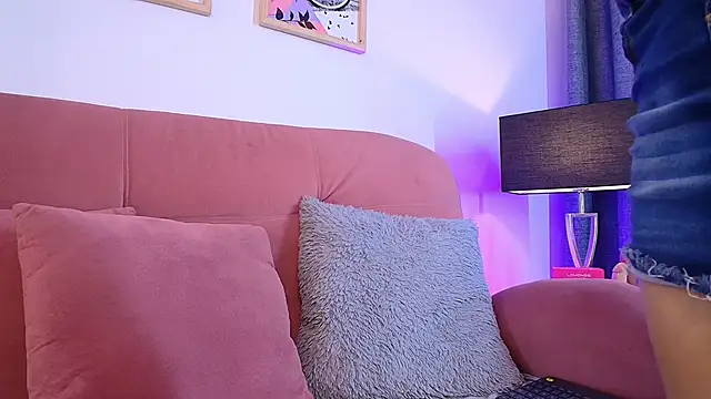 Karina2Smith online show from 01-05-26, 07:17