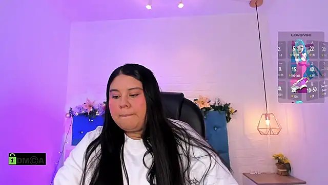 julieta miller01 online show from 12-05-25, 06:15