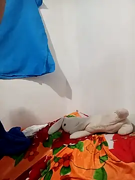 yaneth  online show from 10-13-25, 11:27