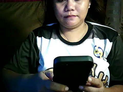 yuana25 online show from 10-29-25, 05:31