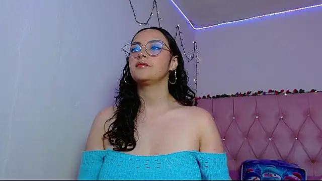 manumeow1 online show from 12-21-25, 09:55