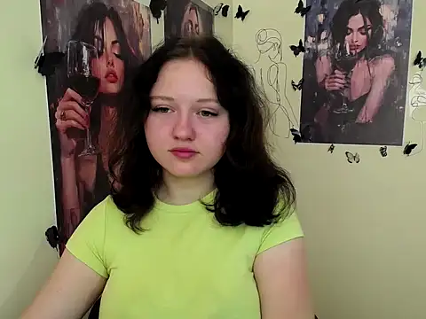 Snapshot of LadyAlice_ chatting on 09-26-25, 06:28 LadyAlice  online show from 09-26-25, 06:28