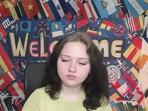 LadyAlice  online show from 04-25-26, 06:27