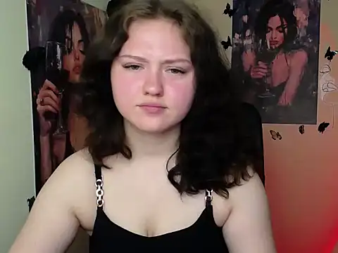 LadyAlice  online show from 05-16-26, 06:54