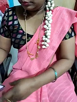 Snapshot of lolida69thamil chatting on 11-27-25, 06:04 lolida69thamil online show from 11-27-25, 06:04