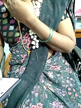 Snapshot of lolida69thamil chatting on 11-29-25, 04:59 lolida69thamil online show from 11-29-25, 04:59