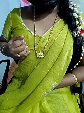 Snapshot of lolida69thamil chatting on 03-01-26, 05:09 lolida69thamil online show from 03-01-26, 05:09