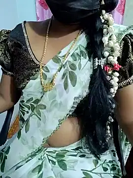 Snapshot of lolida69thamil chatting on 03-02-26, 05:19 lolida69thamil online show from 03-02-26, 05:19