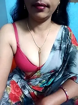 hotsana79 online show from 12-19-25, 09:22