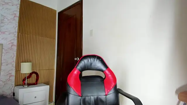 LilihtMature online show from 04-26-26, 05:21