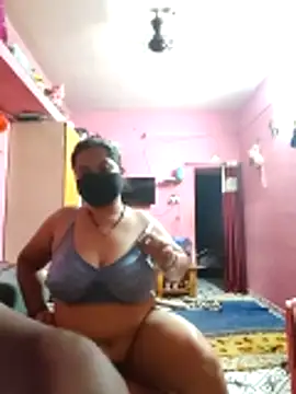 biggbobbsgirl online show from 04-26-26, 06:38