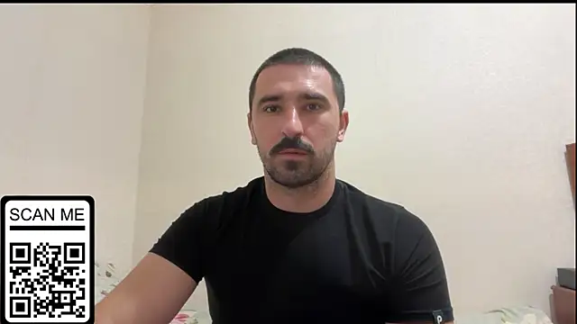 Snapshot of Hard_to_Obey chatting on 09-19-25, 07:14 Hard to Obey online show from 09-19-25, 07:14