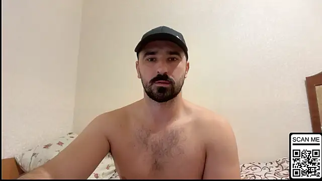 Snapshot of Hard_to_Obey chatting on 10-23-25, 06:39 Hard to Obey online show from 10-23-25, 06:39