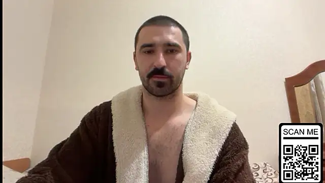 Snapshot of Hard_to_Obey chatting on 10-31-25, 07:26 Hard to Obey online show from 10-31-25, 07:26