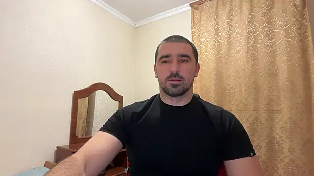 Snapshot of Hard_to_Obey chatting on 11-22-25, 05:23 Hard to Obey online show from 11-22-25, 05:23