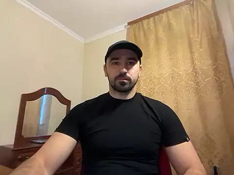 Snapshot of Hard_to_Obey chatting on 11-29-25, 01:47 Hard to Obey online show from 11-29-25, 01:47