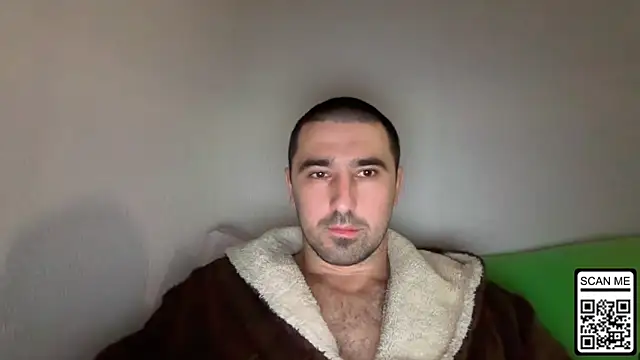 Snapshot of Hard_to_Obey chatting on 12-04-25, 08:50 Hard to Obey online show from 12-04-25, 08:50