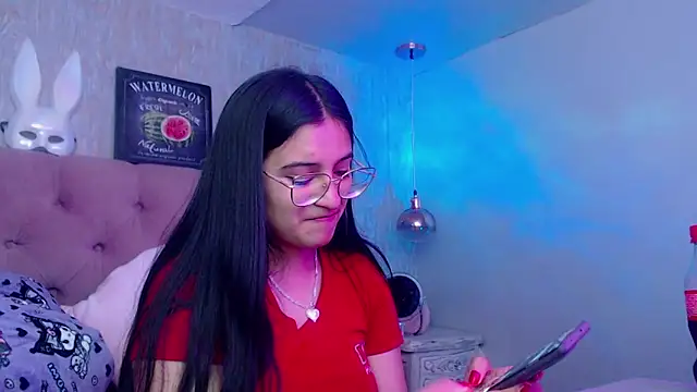 laurenelove online show from 11-08-25, 03:39