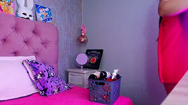 laurenelove online show from 02-05-26, 03:00