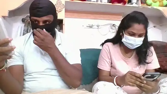 Lovlycouple1 online show from 11-10-25, 05:12