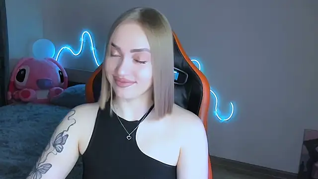 LaraKrein lk online show from 02-23-26, 01:30