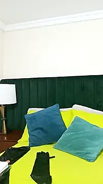 Snapshot of kiraGeiner chatting on 11-06-25, 02:34 kiraGeiner online show from 11-06-25, 02:34