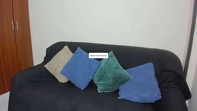 Snapshot of kiraGeiner chatting on 05-14-26, 01:23 kiraGeiner online show from 05-14-26, 01:23