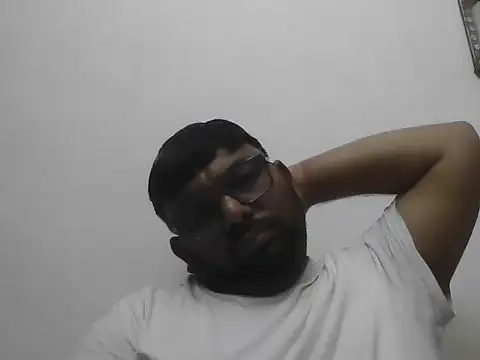 Snapshot of BigAssHole30 chatting on 11-15-25, 03:30 BigAssHole30 online show from 11-15-25, 03:30