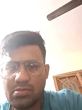 nareshrddd5 online show from 03-10-26, 01:27