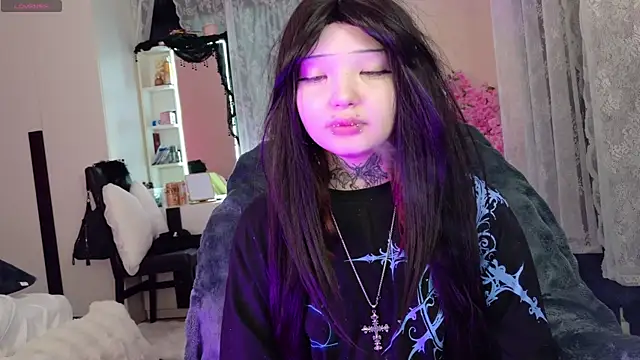 Lein Bone online show from 04-25-26, 01:30