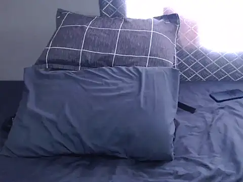 SlenderCharm98 online show from 02-12-26, 12:00